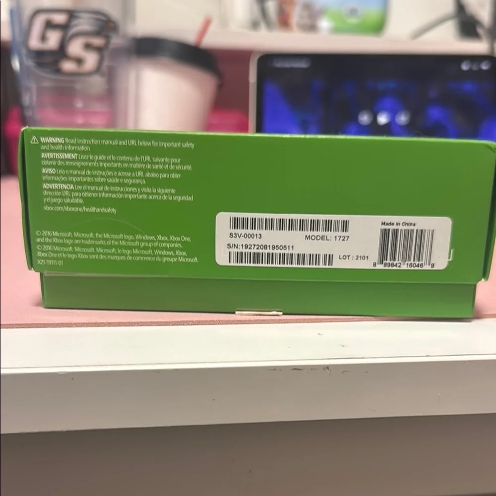 Xbox Play & Charge Kit